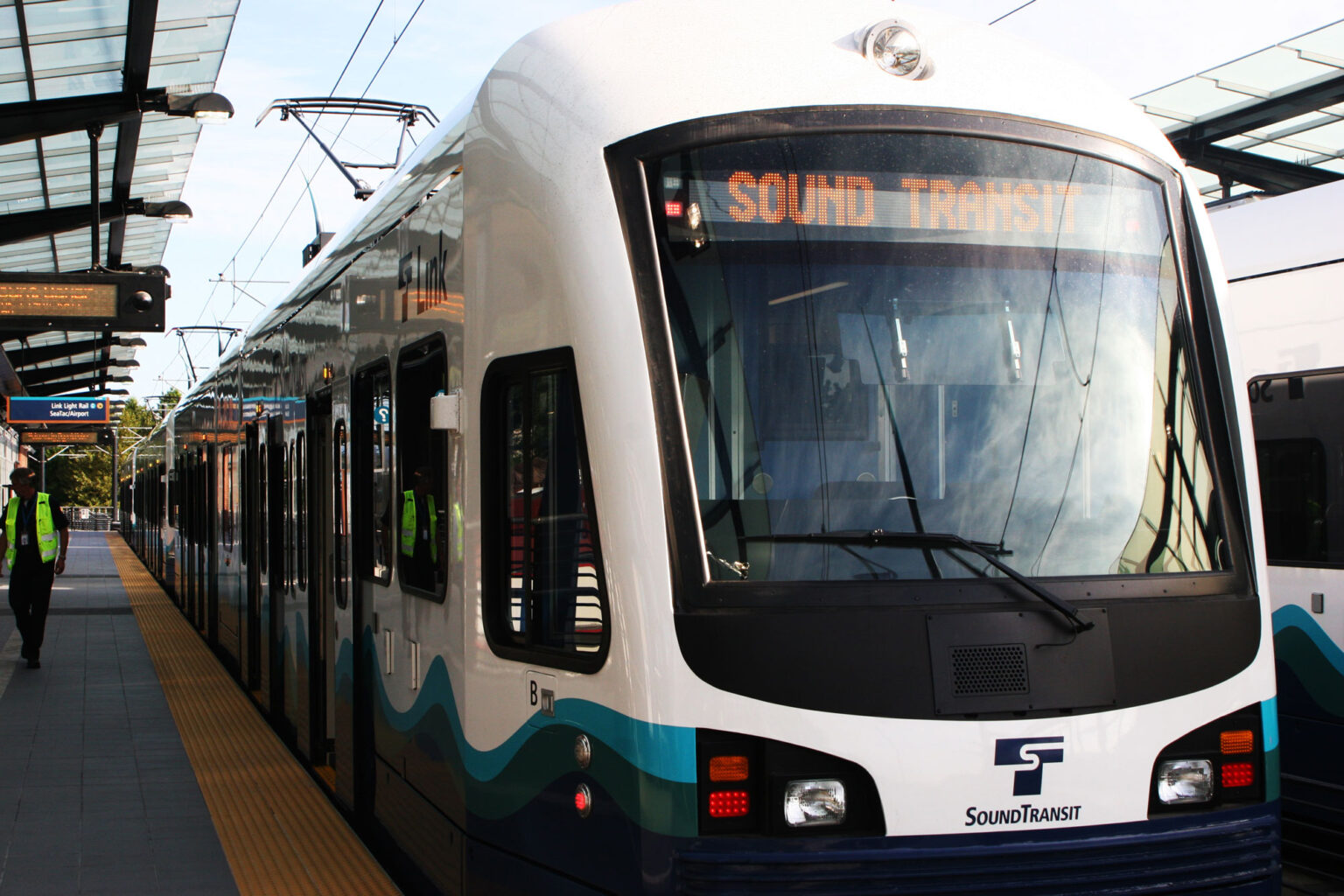 Visiting Seattle: No Car? No Problem! - Visit Seattle
