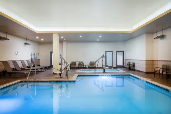 Indoor pool and whirlpool
